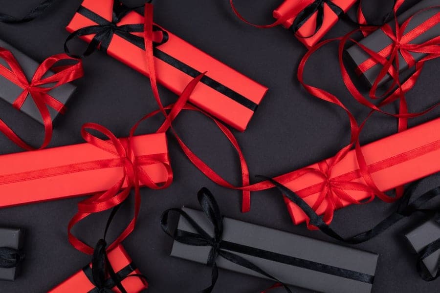 Bow & Budget — Watches & accessories gifts